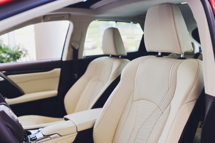 Motor trimming and upholstery-Auto Comfort